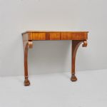 1515 4334 CONSOLE TABLE